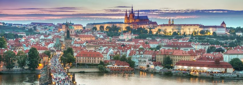 Prague Travel Guide – Tourist attractions and useful tips
